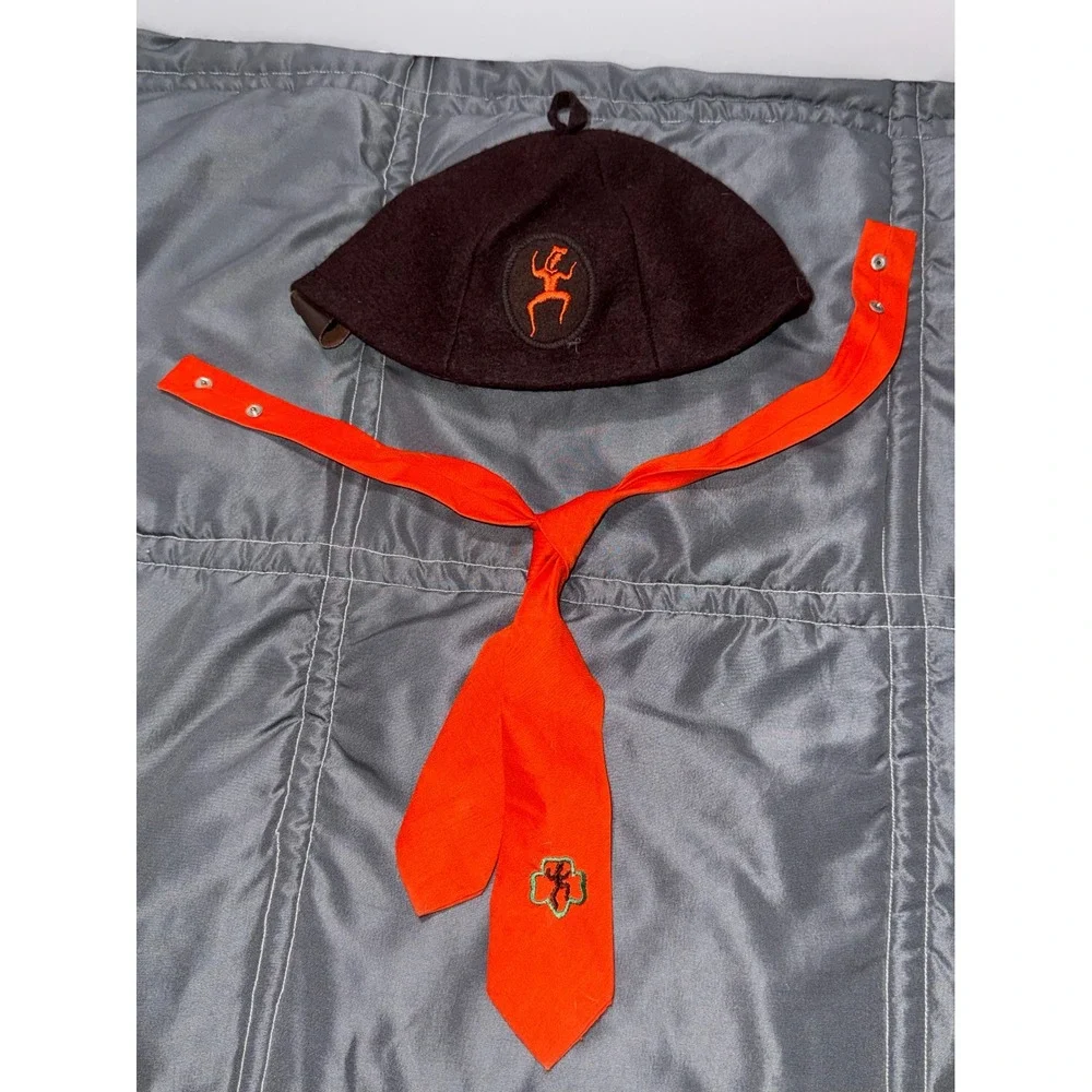 Vintage Girl Scouts Brown Wool Beret Hat and Orange Tie Uniform Set Medium